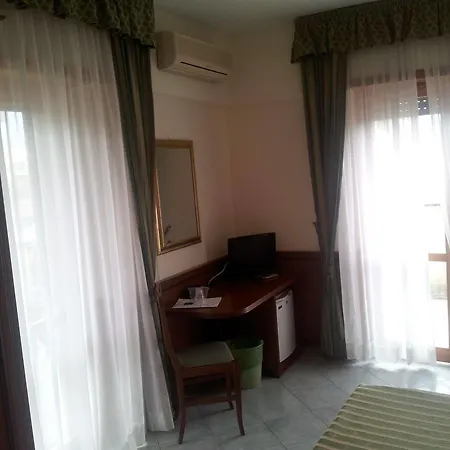 Octavia Hotel