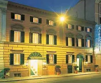 Отель Astoria Garden 3*