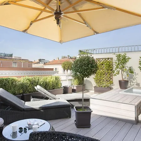 Hotel Artemide 4*