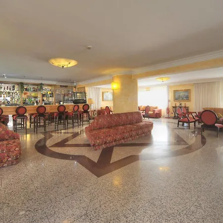Hotel Aurora Garden