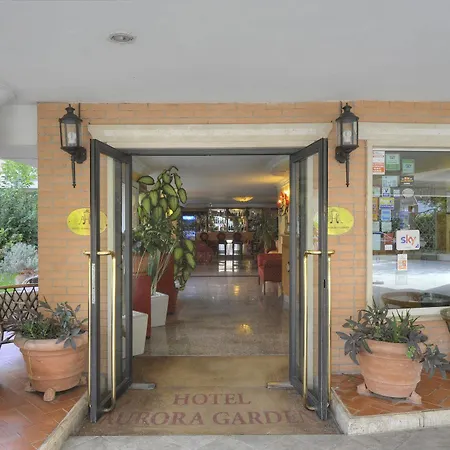 Aurora Garden 3* Roma