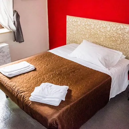Hotel Casale Dei Massimi 2*