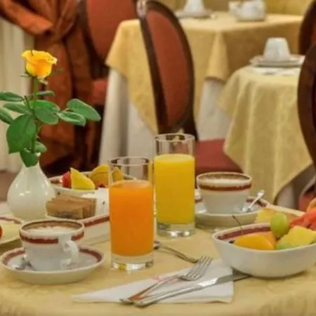 Hotel Del Senato Rom