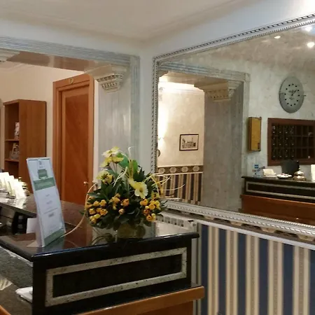 Hotel Teti 2*