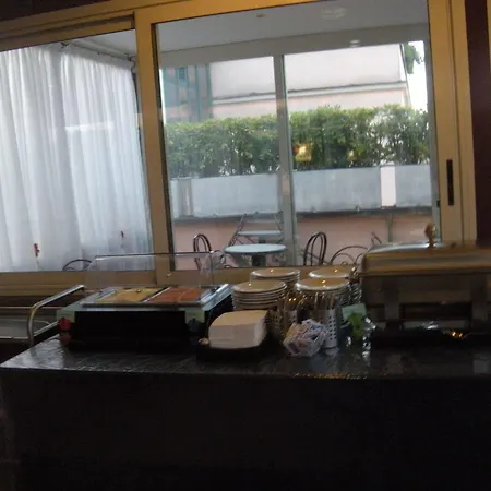 Center 2 Hotel Roma
