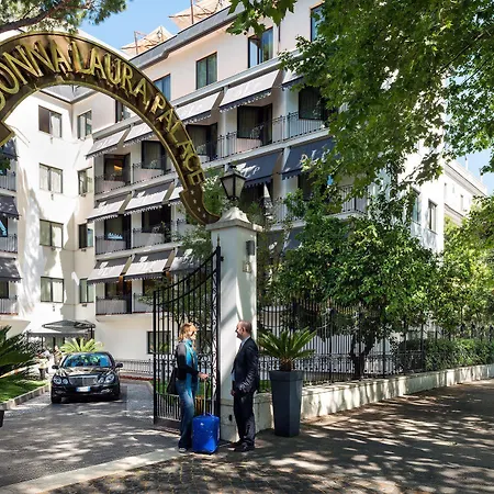 Donna Laura Palace By Omnia 4*
