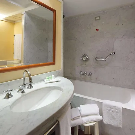 Hotel Nh Collection Centro