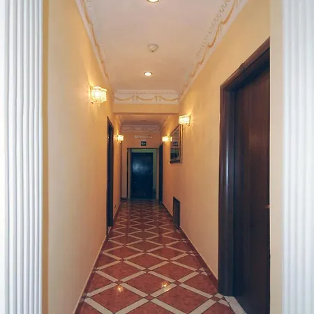 Meridiana Hotel 2*