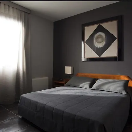 Hotel Zone
