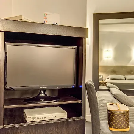 Gasthuis Residenza A -via Veneto Fashion -self Check-in Rome