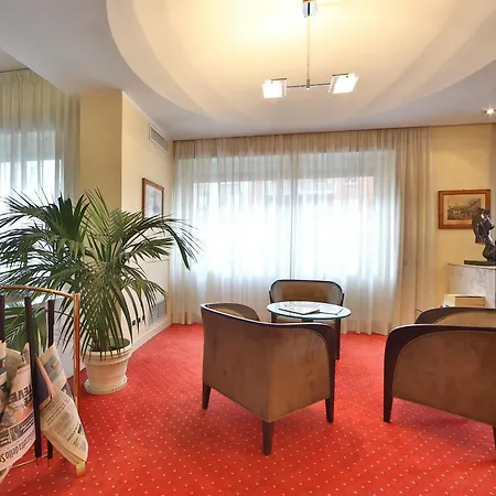 Hotel Western Piccadilly