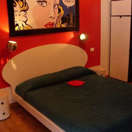 Kiss Me Luxury Bed & Breakfast Rome