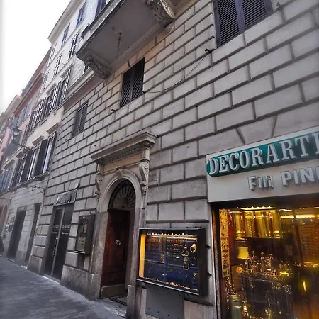 Babuino 127 2*
