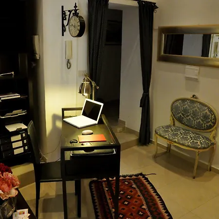 Babuino 127 Guest house