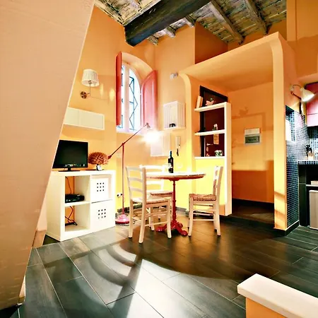 Apartment Old Trevi