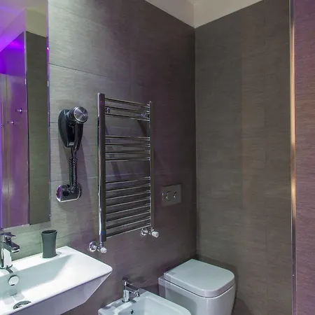 Residenza Doro- 24x7 Check-in Guest house Rome