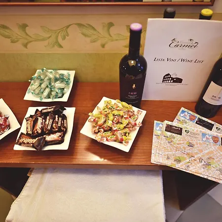 Carmel Hotel 2*