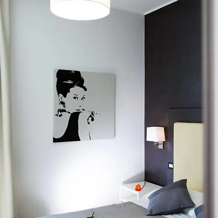 Modern Roma