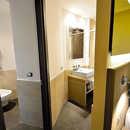 Quirinale Luxury 3* Rome