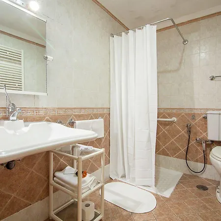 Pomezia Hotel 2*