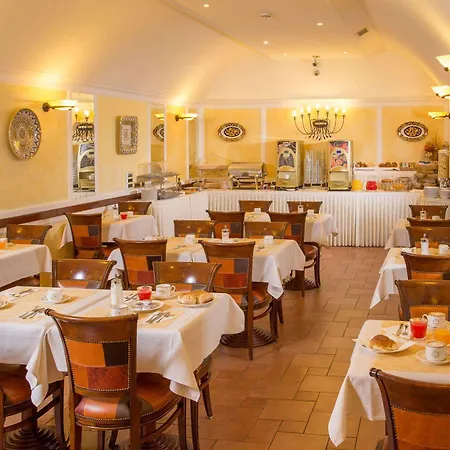 Otel Ranieri 3*