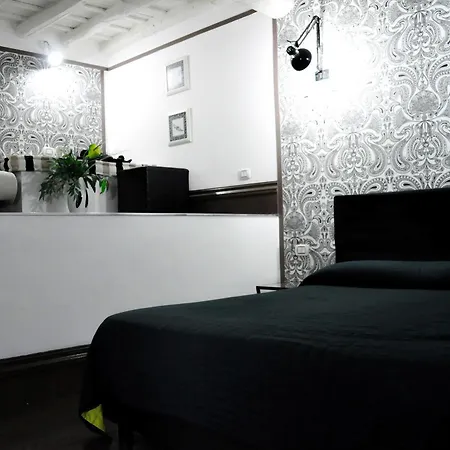 Relais Palazzo Taverna Affittacamere Roma