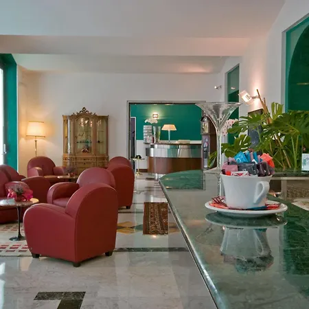 Ateneo Garden Palace Hotel