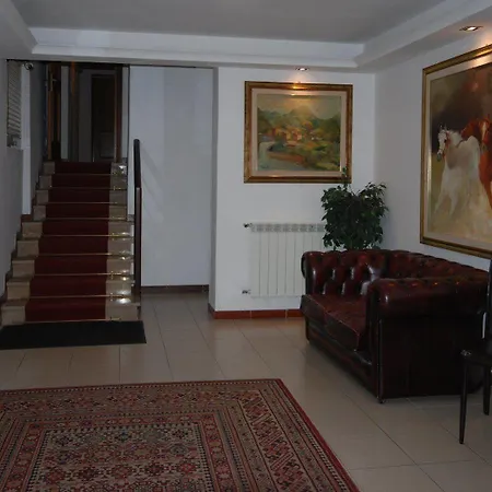 Tassoni Aparthotel