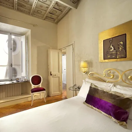 Residenza Frattina Rome