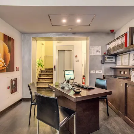 Rinascimento - Gruppo Trevi Hotell Rom