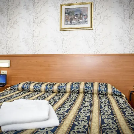 Emmaus Hotel