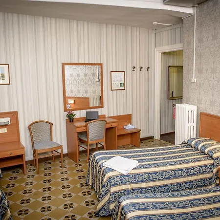 Emmaus 3* Roma