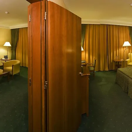 Aurelia Antica Ξενοδοχείο 4*