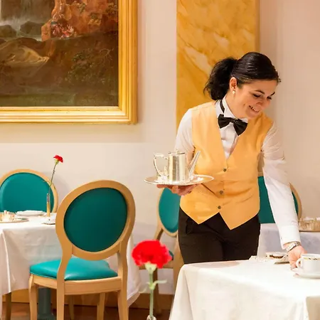 Hotel La Residenza Roma