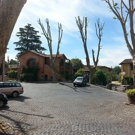 Tempio Di Apollo Hotel Rzym