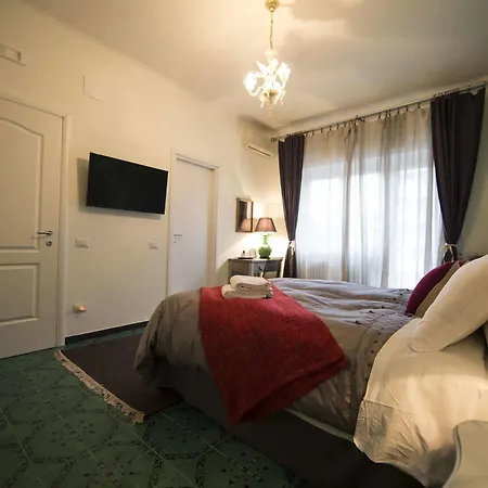 Gregory Place Fine Vatican Bed & Breakfast