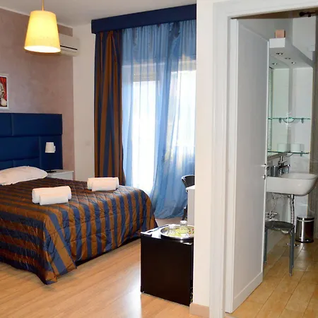 Check-inn Bed & Breakfast 3*