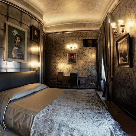 Antica Dimora Delle Cinque Lune Hotel Rome