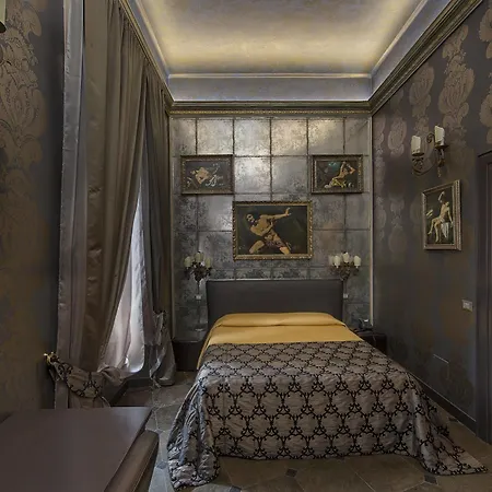 Hotel Antica Dimora Delle Cinque Lune Rome