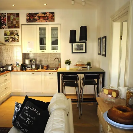 Pigneto Luxury 2* Rome