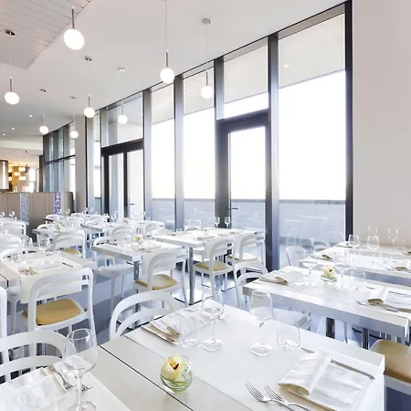 Ibis Styles Eur 4* רומא