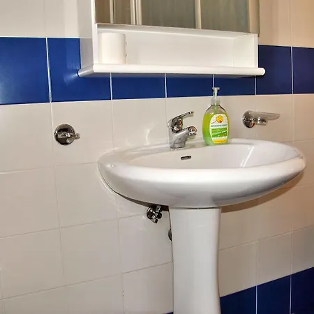 Casa Per Ferie Beato Rosaz Penzion 3*