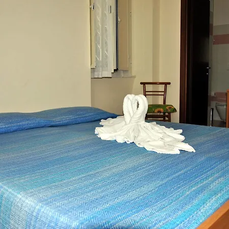 Guest house Casa Per Ferie Beato Rosaz Rome