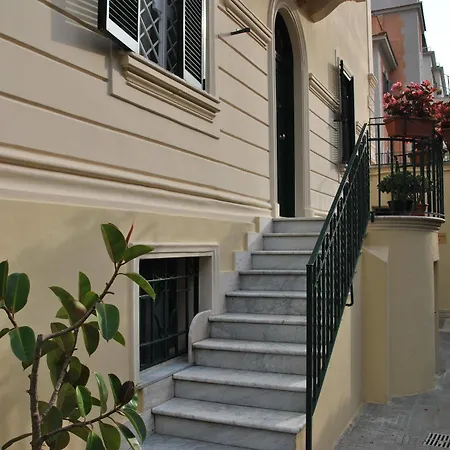 Casa Per Ferie Beato Rosaz 3* Rome
