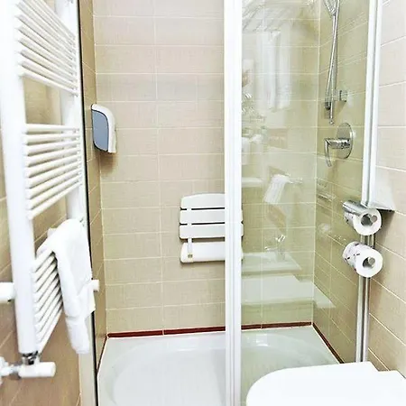 Merulana Guest house