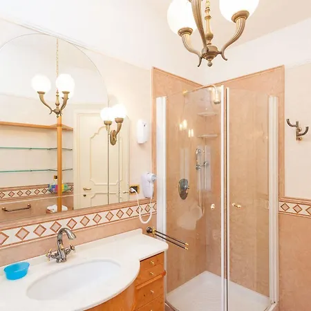 Bed & Breakfast Cinta Di Alloro 3*