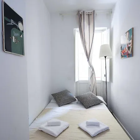 Colosseum Garden Guest house 2*