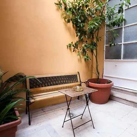 Colosseum Garden 2*