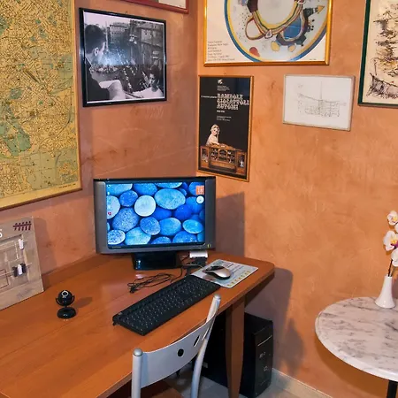 Domusamor Colosseo Bed & Breakfast