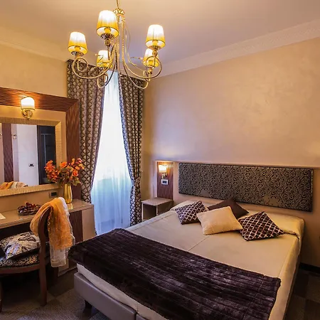 Hotel Romano 2*